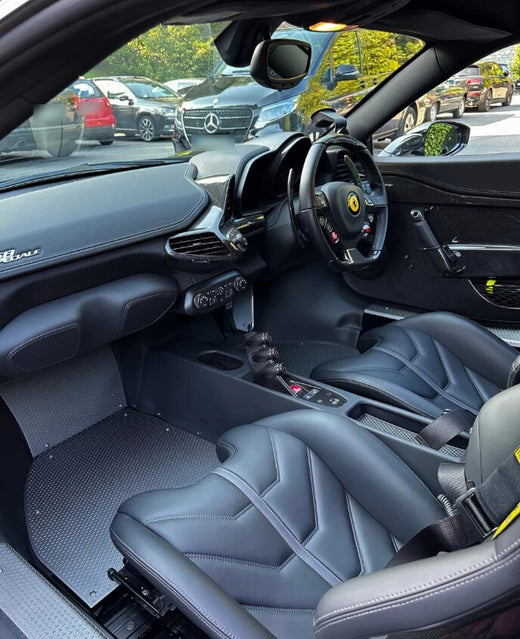 Interni Ferrari 458 Speciale dopo il detailing Detail Lab